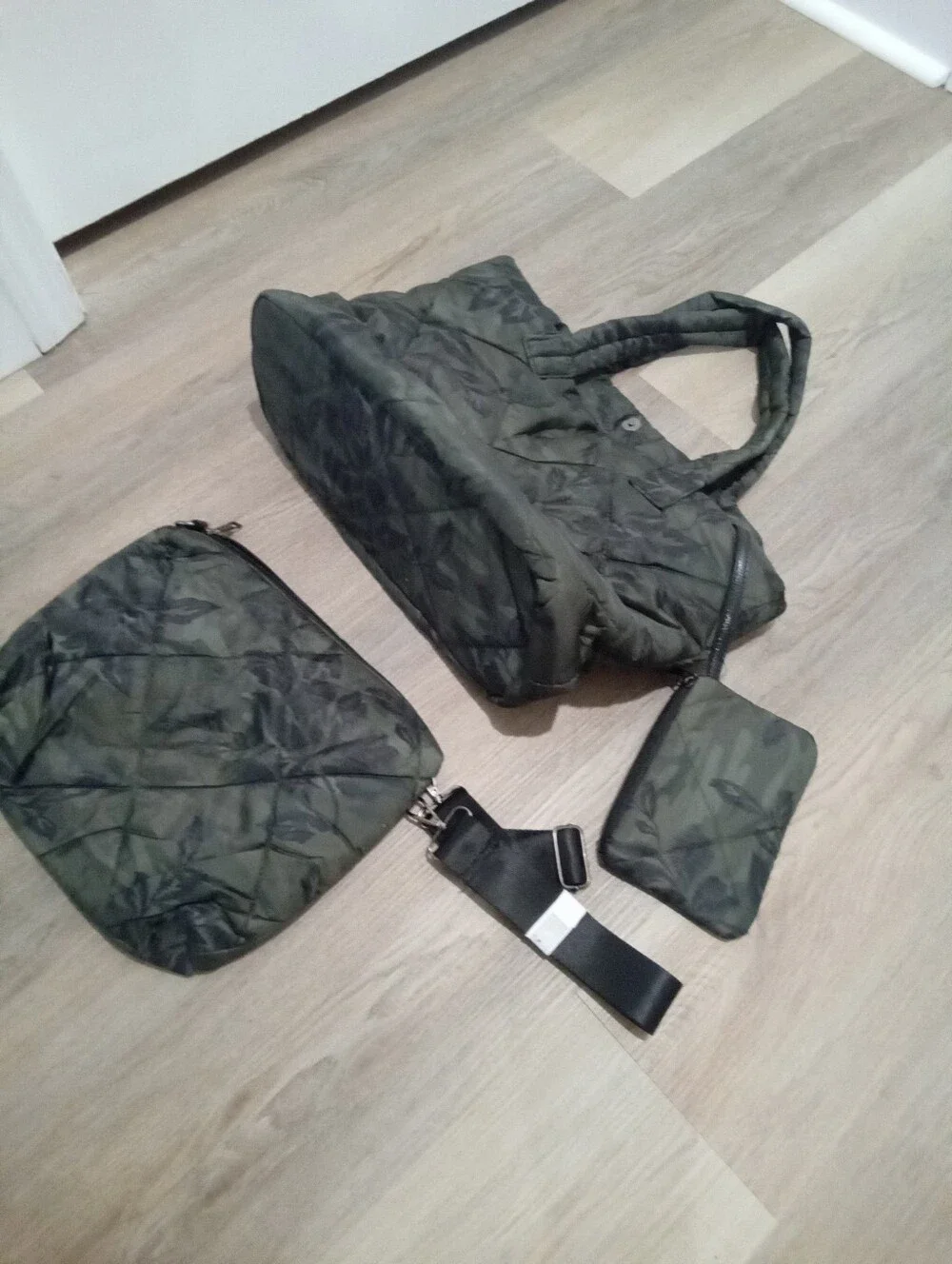 Brylane Concept Reyenne Puffer Quilted Camouflage Floral Tote Bag with Pouch Set